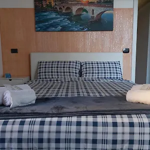 Apartamento Palazzo Ponte Pietra Verona